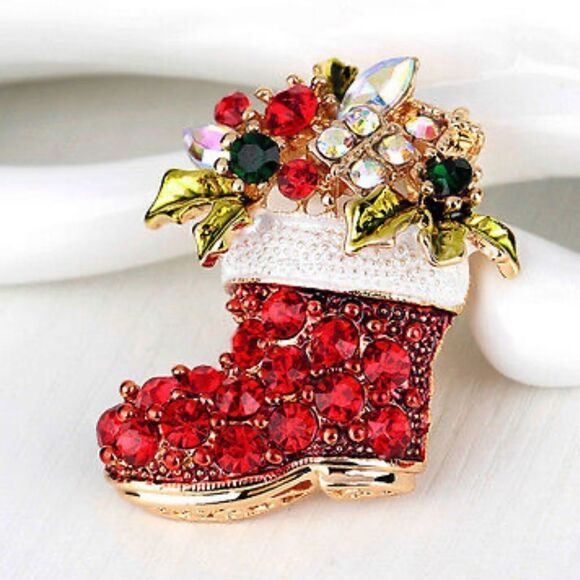 💛 Gold Tone Christmas Bootie Crystal Brooch - Picture 1 of 8